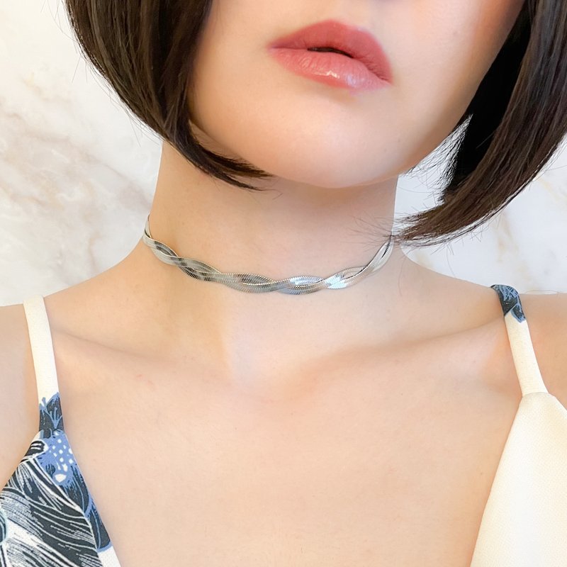 Silver /Wide Twisted Hen Reborn Chain Choker Necklace SV459S - Chokers - Other Materials Silver