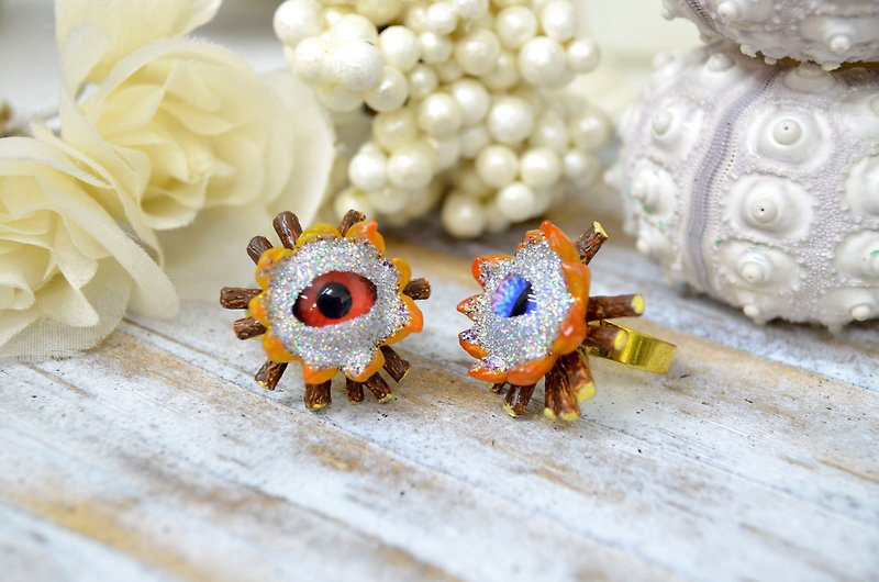 TIMBEE LO Fire Eye Ring Glass Eyeball Silver Sequin - General Rings - Paper Gold