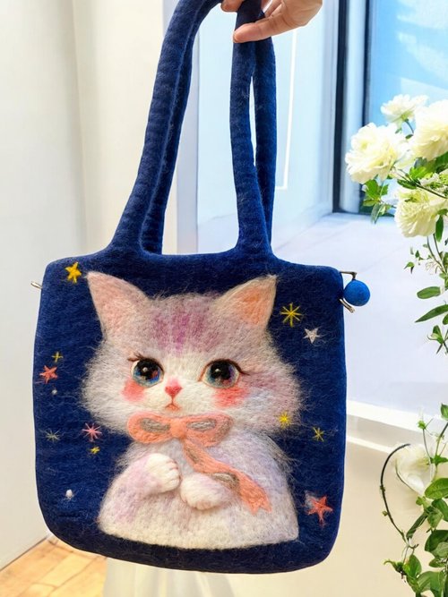 羊毛フェルト猫のフレ―ム、置物、ハンドメイドバック 楽天市場】お魚つきネコの羊毛フェルトキーケース ハンドメイド