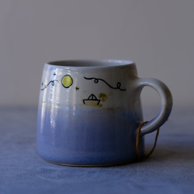 Suànn-Sian . 漂流小紙船把杯 - 咖啡杯/馬克杯 - 陶 