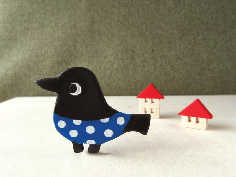 Crow Aha brooch (Blue polka dot) - Badges & Pins - Clay Black