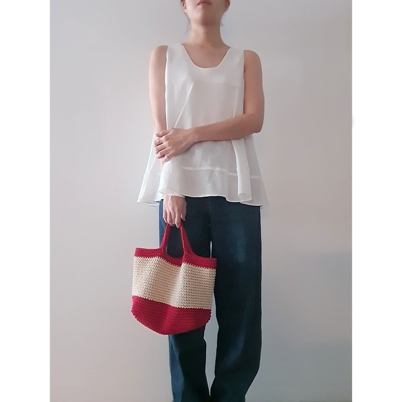 ผ้าฝ้าย/ผ้าลินิน กระเป๋าถือ สีแดง - cotton yarn crochet handbag / bag in bag / pouch - creme / red