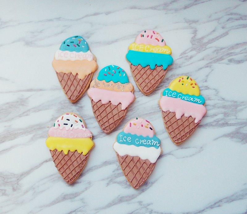 Ice Cream Sugar Cookies (6 pieces) - Handmade Cookies - Fresh Ingredients 
