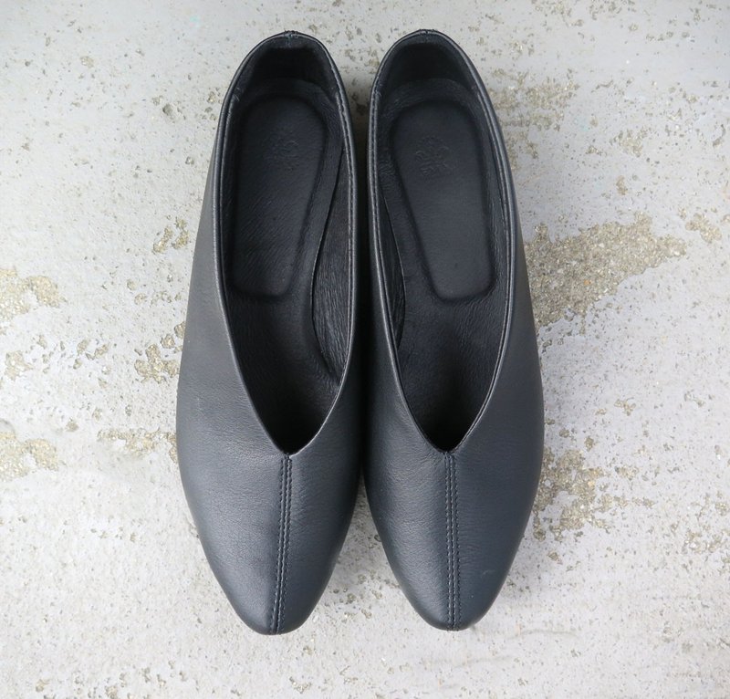 【ALLブラック】入学式・卒業式・フォーマルに、こだわりが詰まったパンプス❄︎made in Japan❄︎ - 女休閒鞋/帆布鞋 - 真皮 黑色