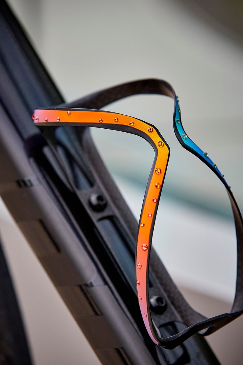Carbon Fiber Bottle Cage-Flowing Crystal - Bikes & Accessories - Other Materials 