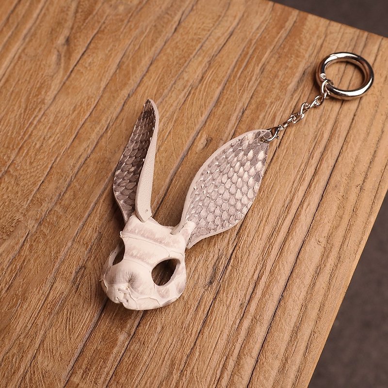 Rabbit mask pendant, python skin, French sheepskin, rabbit head keychain - Other - Genuine Leather White