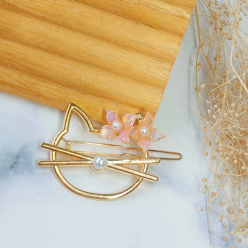 Good texture hydrangea metal cat head hairpin fashion Gemstone glue resin hairpin - Hair Accessories - Other Metals Blue