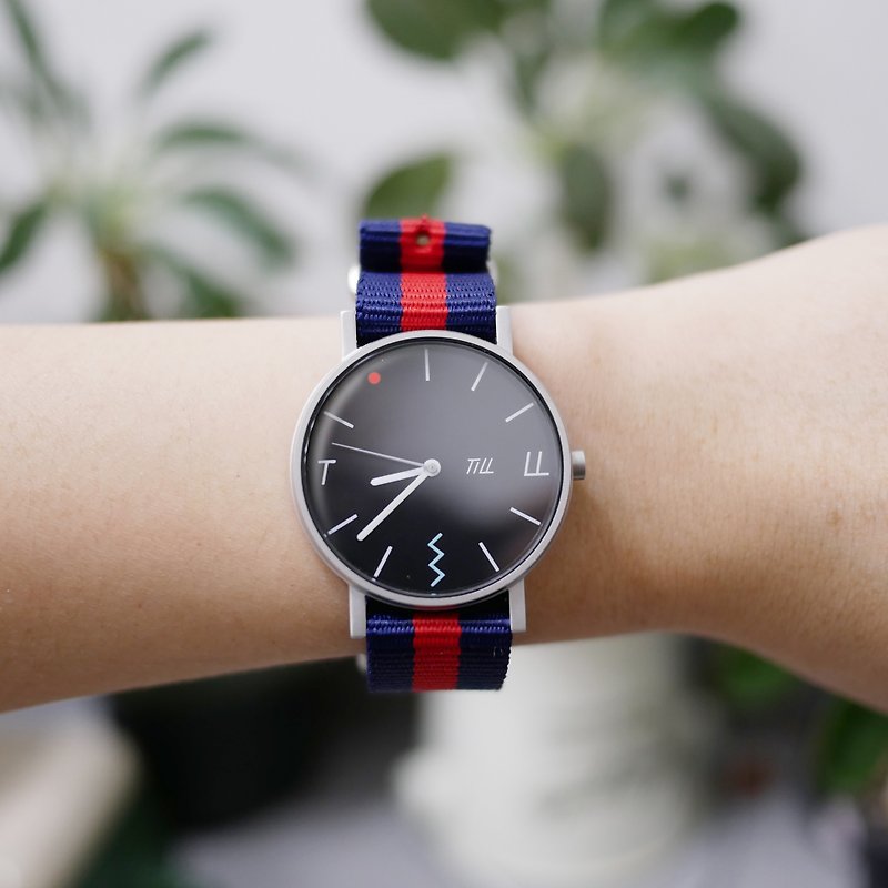 Till wrist watch with blue & red nylon strap - 女裝錶 - 其他材質 藍色