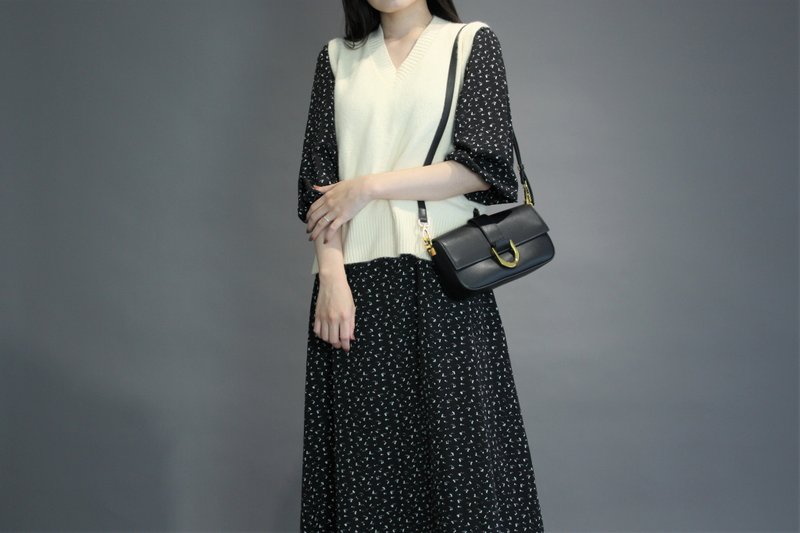 Afternoon Paris Crossbody Bag Black - กระเป๋าแมสเซนเจอร์ - หนังแท้ สีดำ