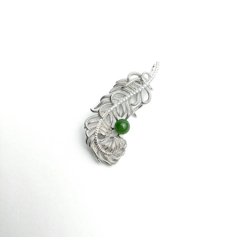 JadeStyle Jade Ideology [Cuiyu Qingyang] 925 silver dual-purpose brooch necklace - Brooches - Jade Green