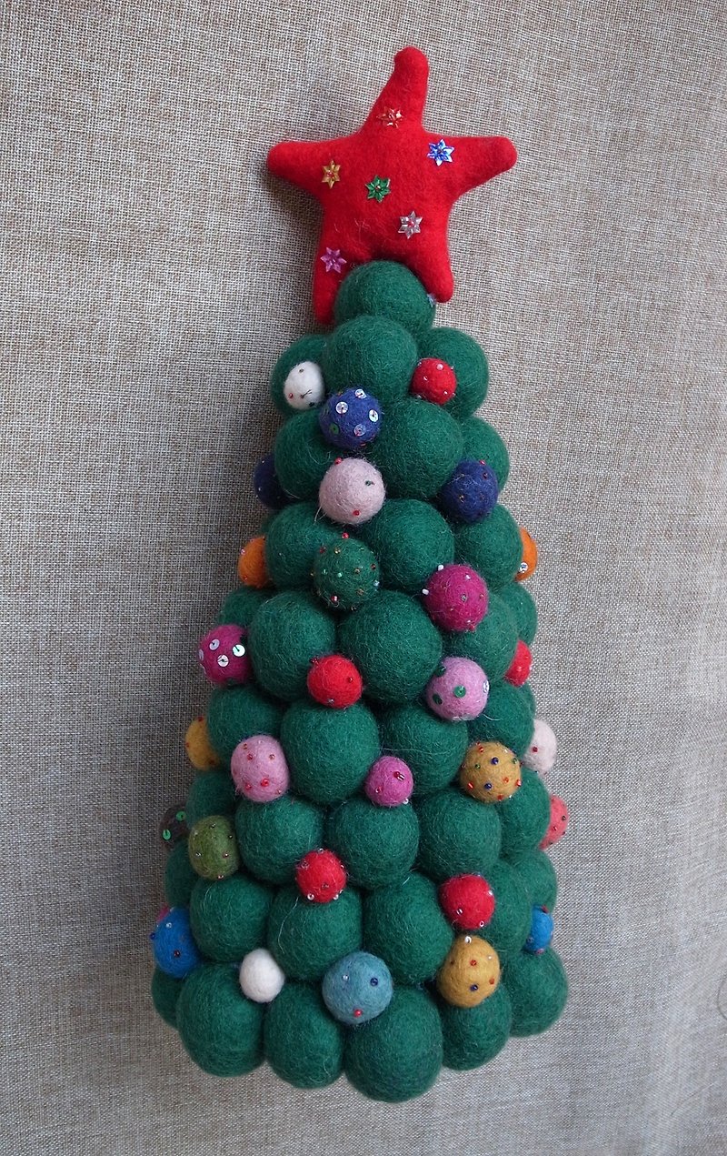 Handmade Felt Christmas Tree, Xmas Tree, Felt Ball Christmas Tree, Felt Balls, G - ของวางตกแต่ง - ขนแกะ สีเขียว
