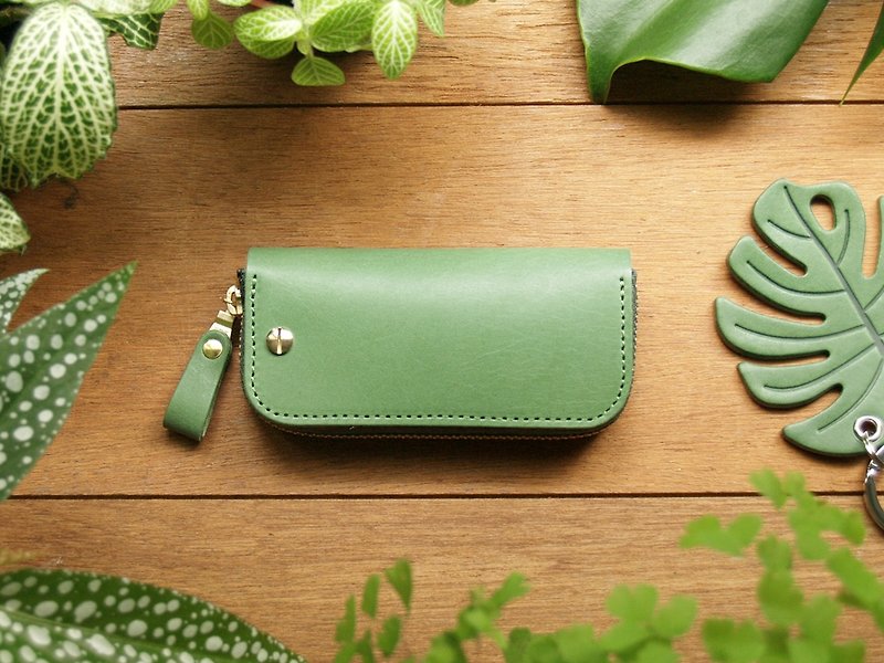 Leather Key Case ( Custom Name ) - Grass Green - ที่ห้อยกุญแจ - หนังแท้ สีเขียว