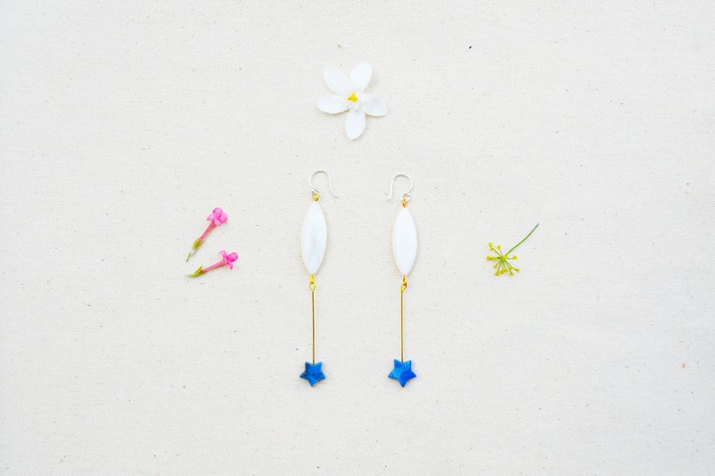Sunbeam Orchestra Stone Earrings 4 - 耳環/耳夾/耳骨夾 - 石頭 白色
