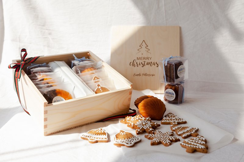 Limited edition • Christmas party sharing gift box | French room temperature dessert, Kelly - เค้กและของหวาน - อาหารสด สีส้ม