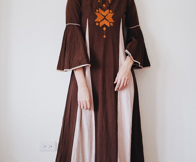 ヴィンテージ70年代ヒッピーエレガンスメキシコ刺繡ローブドレス