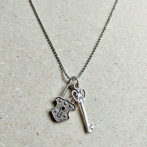 Mini Amer. 美國古董飾品 | 愛心鑰匙+鎖頭造型925純銀項鍊/情人節禮物