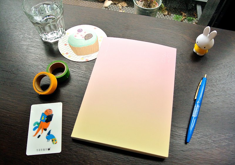 Dimeng Qi 365 good note Ⅵ v.1 peach - yellow powder - สมุดบันทึก/สมุดปฏิทิน - กระดาษ หลากหลายสี