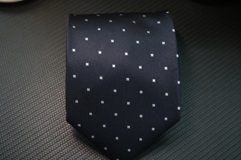 藍色編織紋路領帶/絲質型男necktie - 領帶/領帶夾 - 絲．絹 藍色