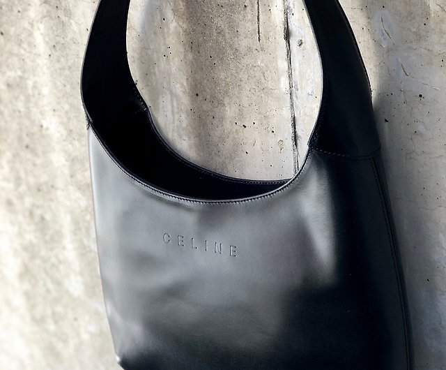 Japan direct delivery name plate used package] CELINE logo embossed leather  AVA hobo bag shoulder bag black vintage tn8fbb - Shop solo-vintage Messenger  Bags & Sling Bags - Pinkoi