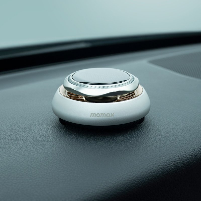 MOMAX Eco360 Solar Car Aroma Diffuser (CR2) - Fragrances - Other Materials Silver