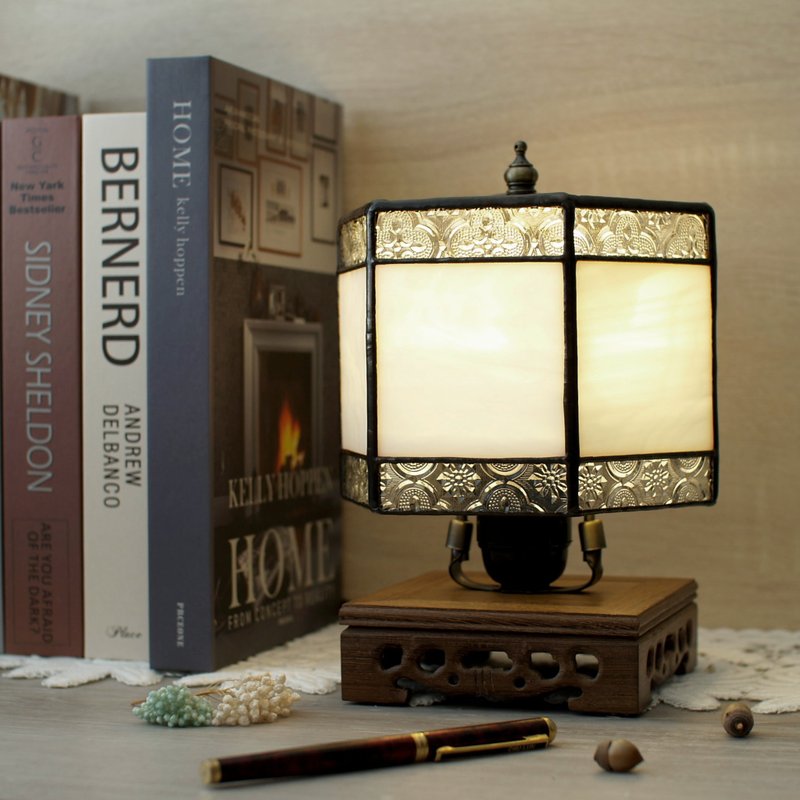 [Customized product] Hexagonal handmade retro table lamp/small table lamp Begonia flower glass - โคมไฟ - วัสดุอื่นๆ หลากหลายสี