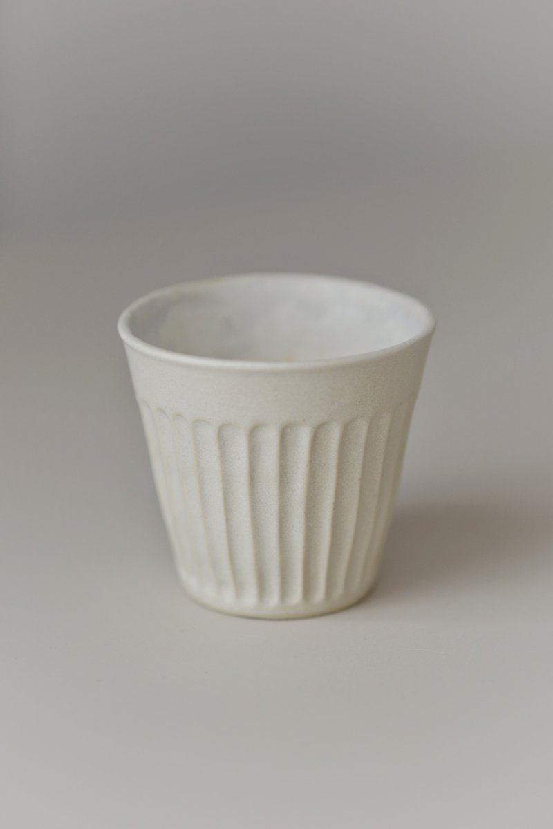 Hand Carved Satin Ivory Cup - ถ้วย - ดินเผา ขาว