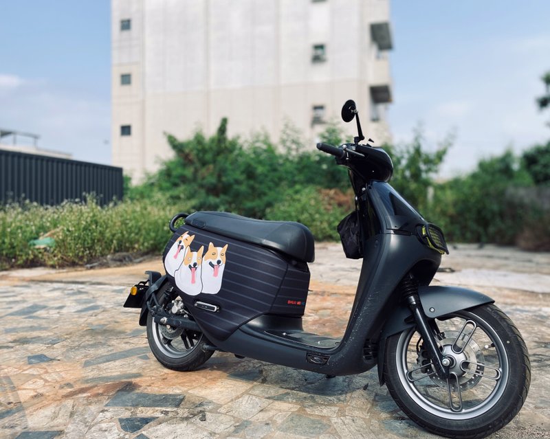 BLR X 連環泡 gogoro 車身造型保護套 SMH04 白眼 - 其他 - 聚酯纖維 黑色