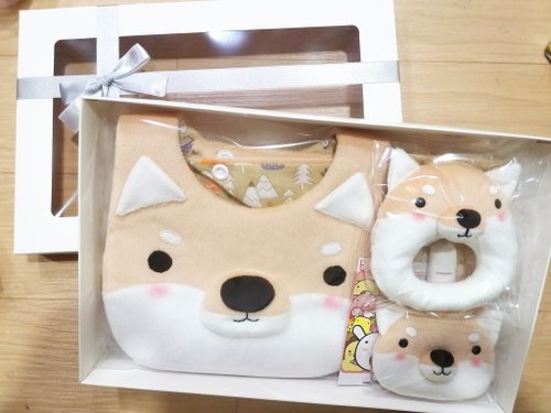 Bucute Bucute柴犬寶寶的彌月禮盒組/口水巾/護身符/手搖鈴/彌月