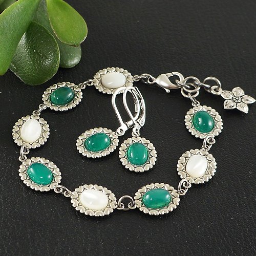 AGATIX Bracelet and Earrings Green Agate White Mother of Pearl MOP Silver Jewelry Set