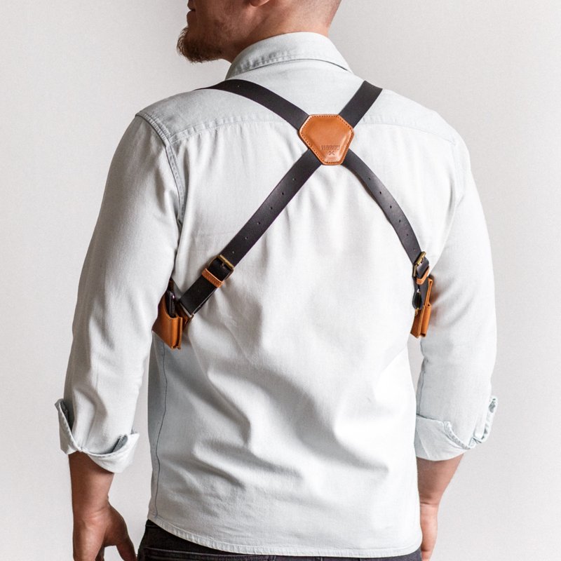 Leather Holster Bag Phone Shoulder Case Sling Pockets and Wallet / Leather Strap - 側背包/斜背包 - 真皮 咖啡色