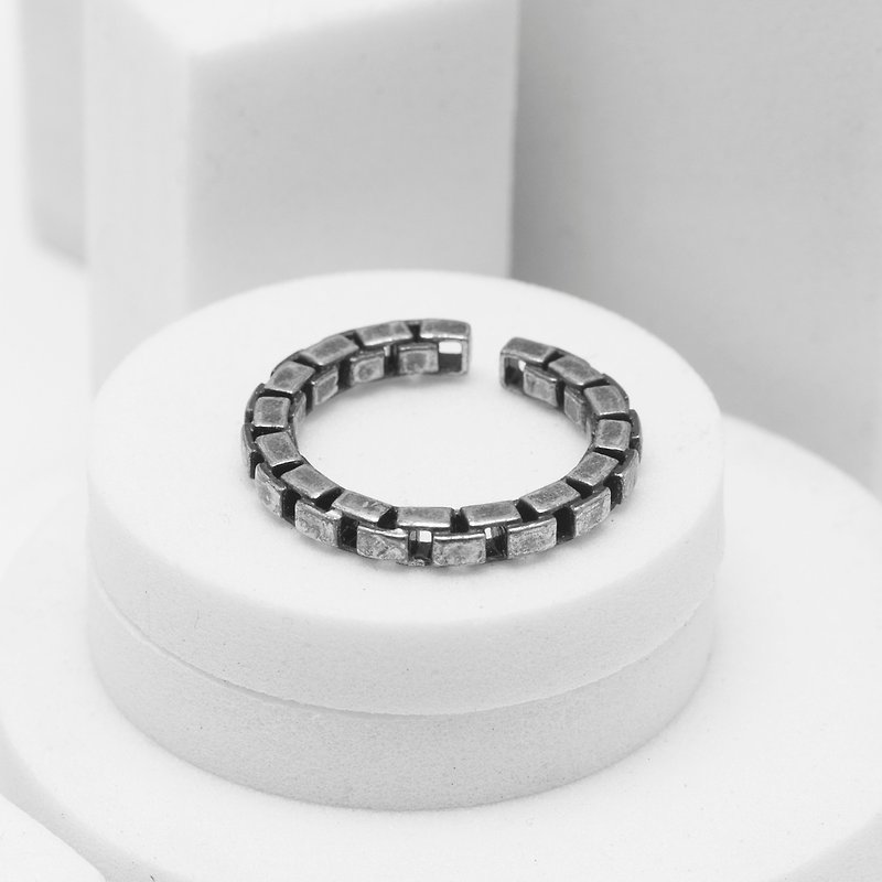 Recovery Checkered Chain Ring (Ancient Silver) - แหวนทั่วไป - โลหะ สีเงิน