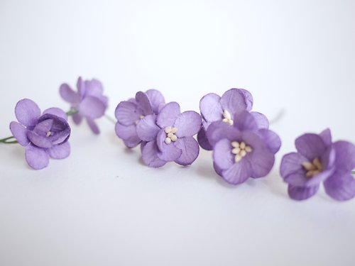makemefrompaper Paper flower, 50 pieces, size 2.5 cm. Cherry blossom, Sakura, purple color.