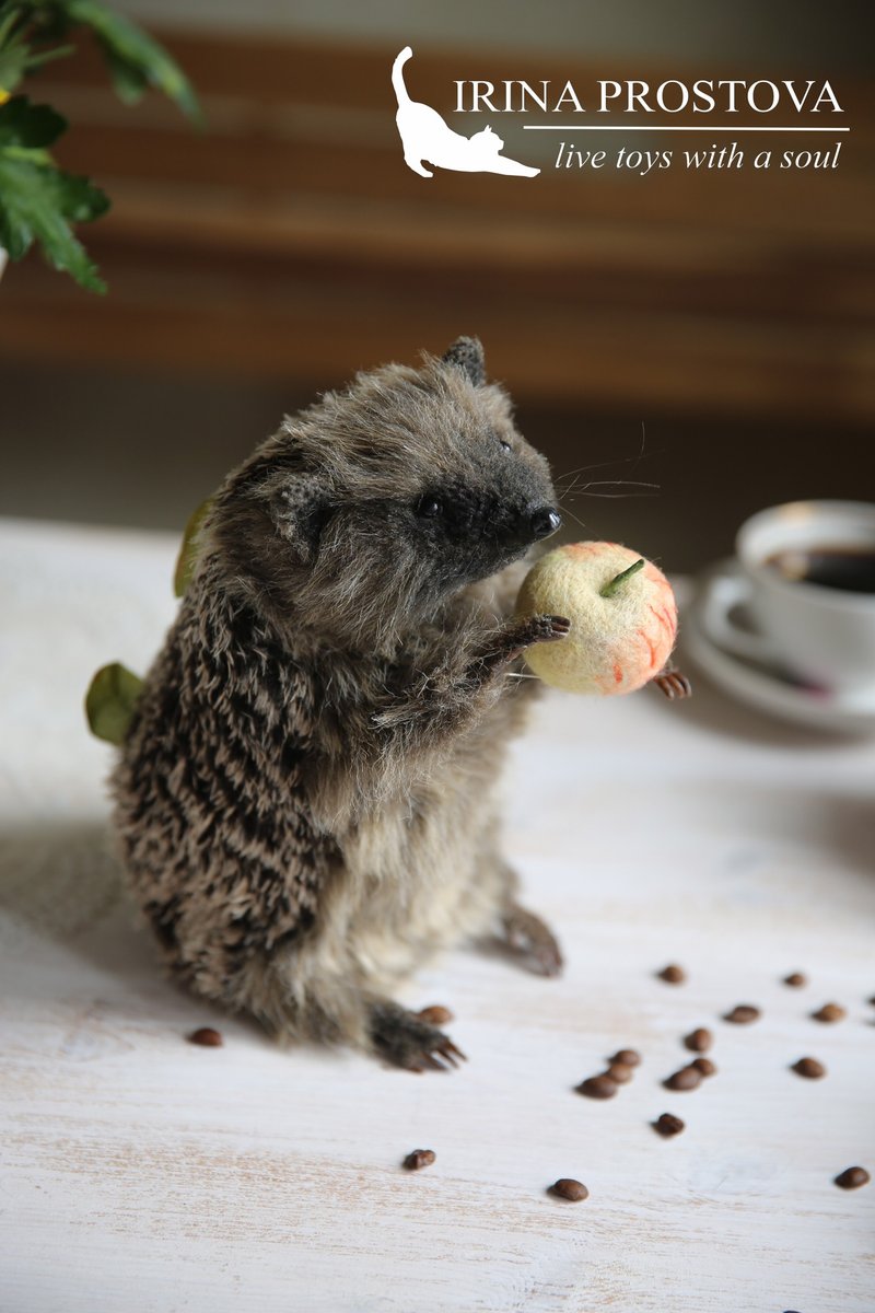 Hedgehog realistic toy. Ooak toy. Hedgehog stuffed toy - 公仔/玩偶 - 其他材質 咖啡色