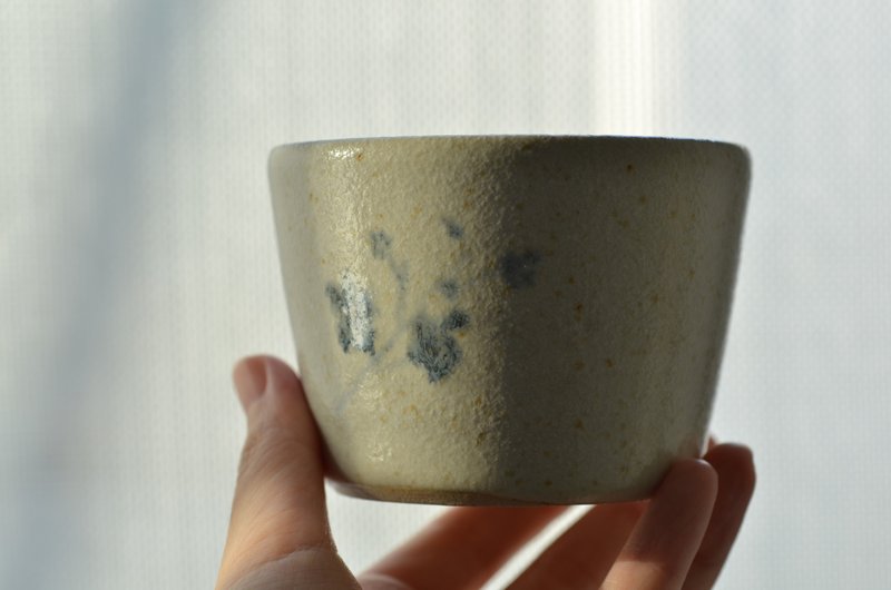 Ceramic Cup | Ink Wash | Winter Plum Blossom - ถ้วย - ดินเผา สีกากี