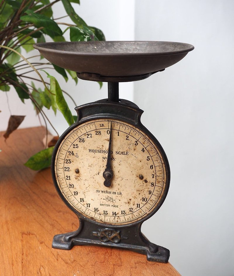 British Salter No.46 antique vertical scale - Items for Display - Other Metals 