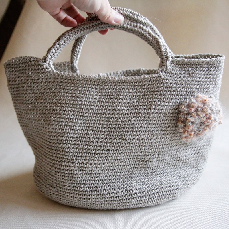 Wool knitting handmade gift, gorgeous hydrangea/fireworks linen Taiwan ramie hand knitted bag - Handbags & Totes - Other Materials Khaki