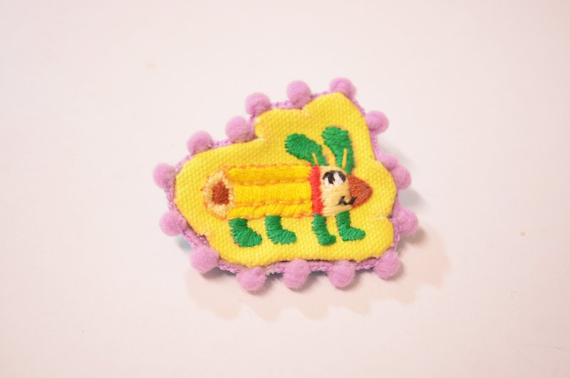 Pencil rabbit embroidery pins - เข็มกลัด - ผ้าฝ้าย/ผ้าลินิน 