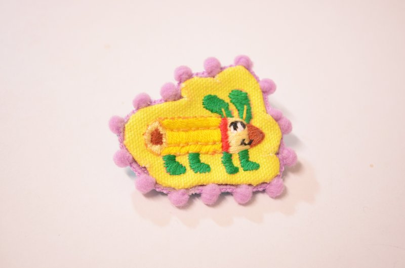 Pencil rabbit embroidery pins - Brooches - Cotton & Hemp 