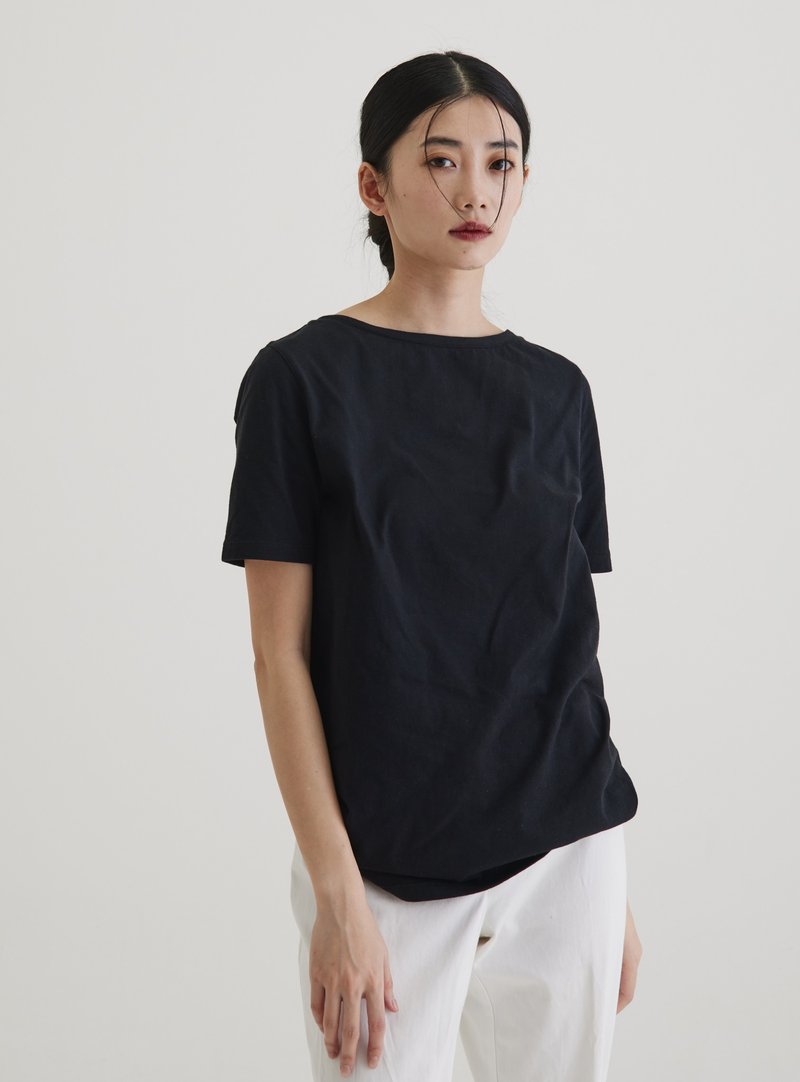 Boat neck short sleeve top organic cotton white - เสื้อยืดผู้หญิง - ผ้าฝ้าย/ผ้าลินิน สีดำ