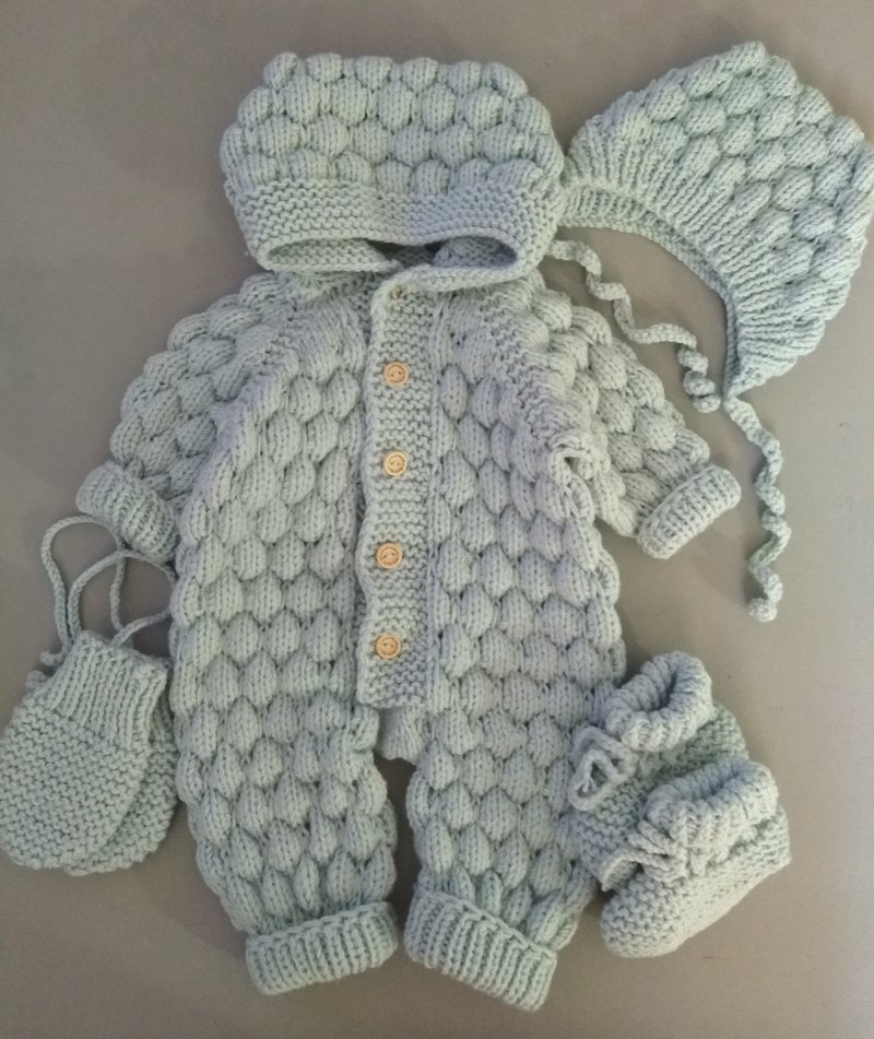 Knitting pattern for baby set, 0-6 months, pdf instruction in English - ชุดทั้งตัว - ขนแกะ สีน้ำเงิน