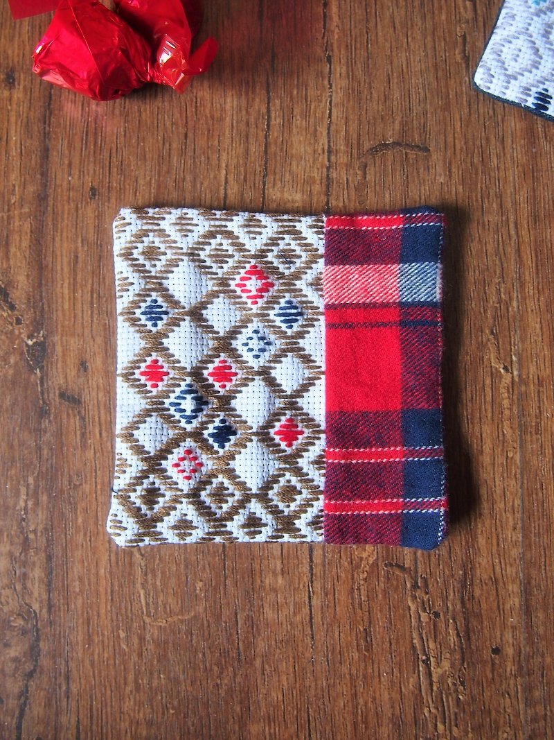 Kogin Embroidery Coaster (British style) - Coasters - Thread Red