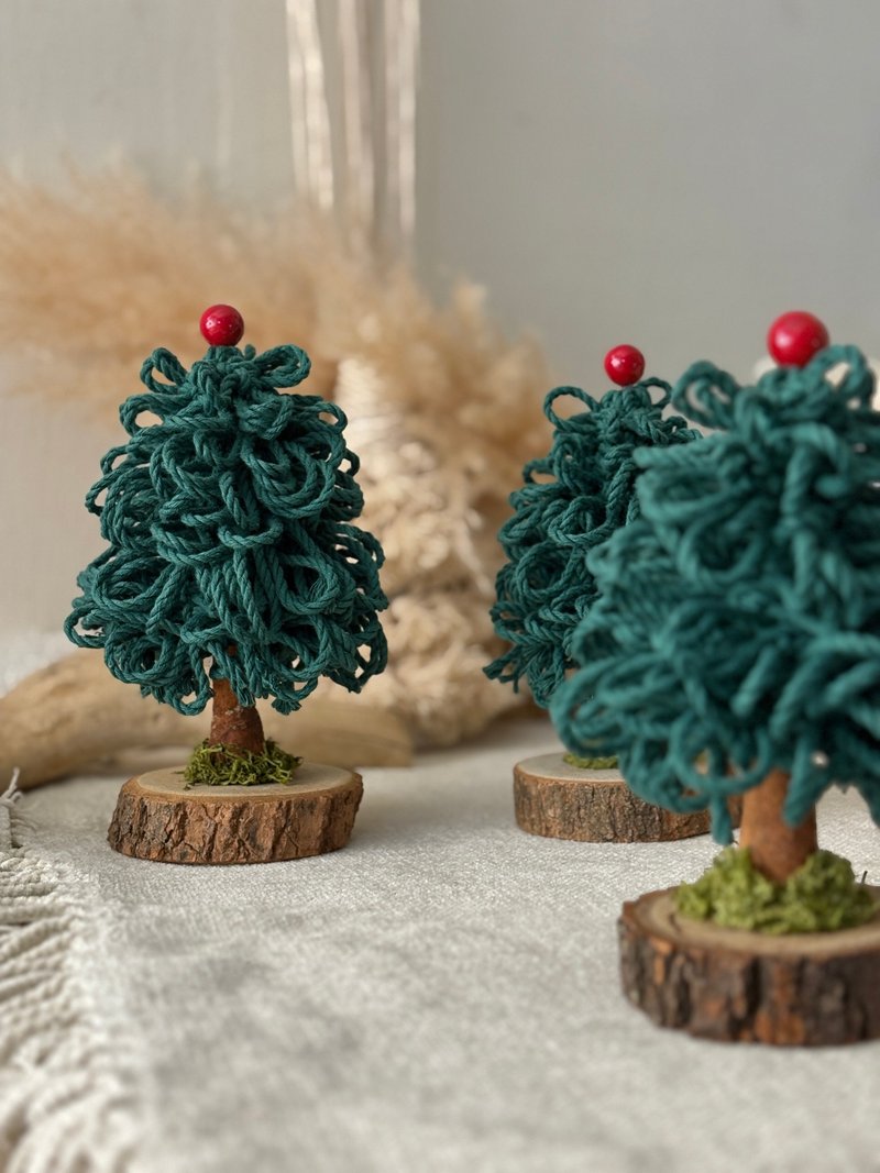 Macrame聖誕小樹/聖誕節/療癒小物 - 擺飾/家飾品 - 棉．麻 