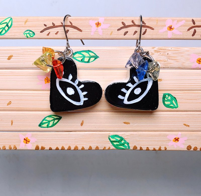 闇黑之眼 手作黏土耳環 手繪捏製 不銹鋼 吊墜款 - 耳環/耳夾/耳骨夾 - 黏土 黑色