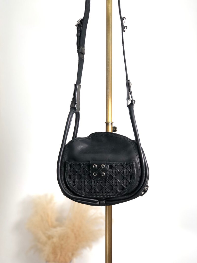 【Direct from Japan Luxury Pre-owned Bag】Christian Dior Shoulder Bag Black Cannage Leather Mesh Round Vintage kb2urx - กระเป๋าแมสเซนเจอร์ - หนังแท้ สีดำ