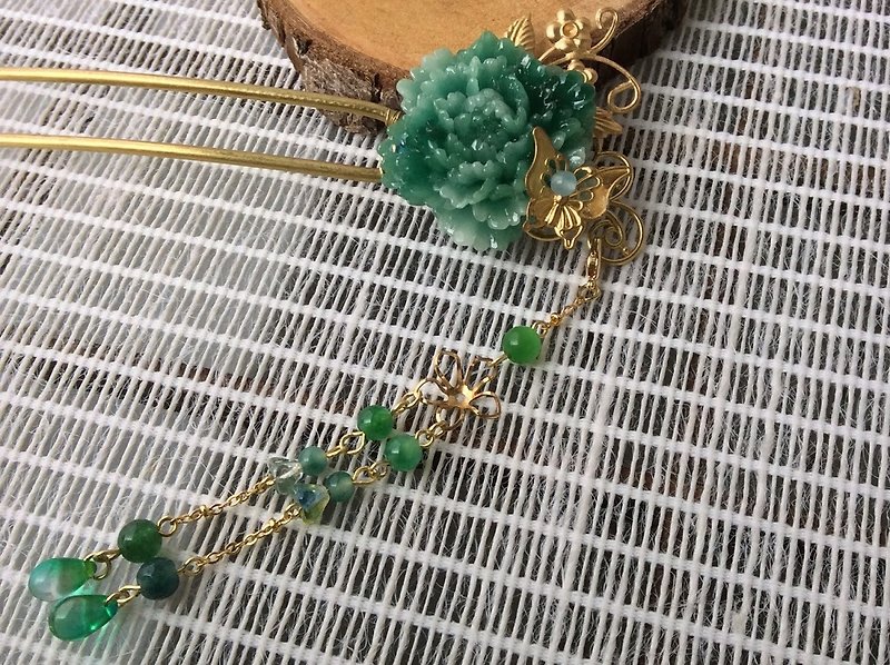 Meow ~ hand made resin peony hairpin (green) - Hair Accessories - Paper Green