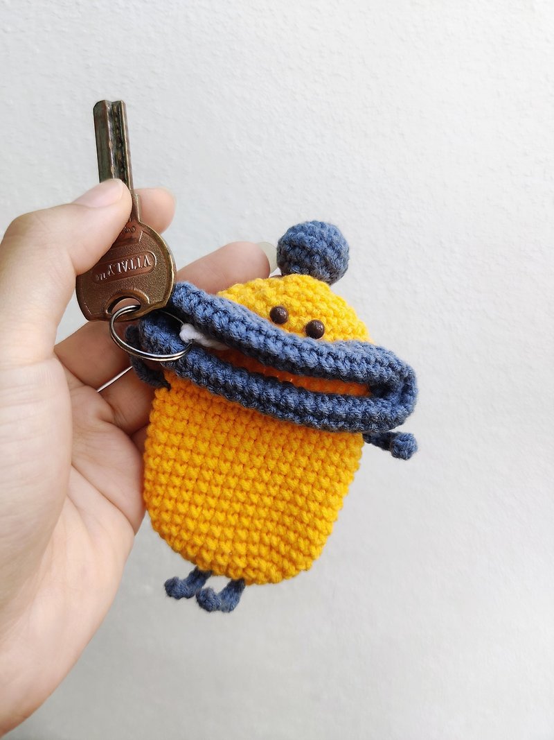 Big Mouth Cute Monster | Handmade Crochet Key Pouch - ที่ห้อยกุญแจ - ผ้าฝ้าย/ผ้าลินิน 