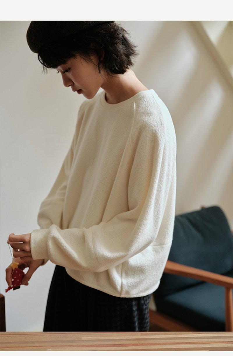 Cotton blended rolled edge sweatshirt round neck bottoming long sleeve top - เสื้อผู้หญิง - ผ้าฝ้าย/ผ้าลินิน หลากหลายสี