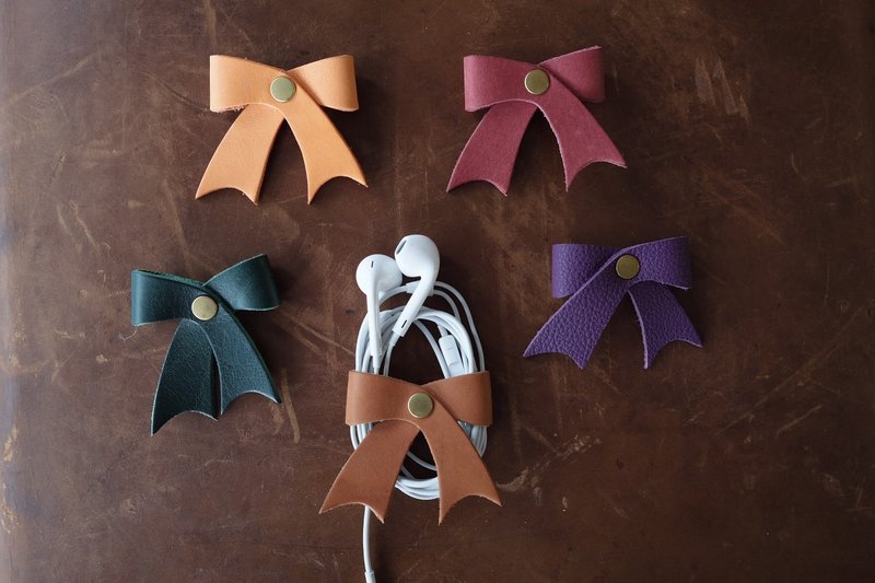 蝴蝶心耳機收納扣 黃銅金屬扣 夢想鞄製所 Dreamkaban - airpods/耳機保護套 - 真皮 