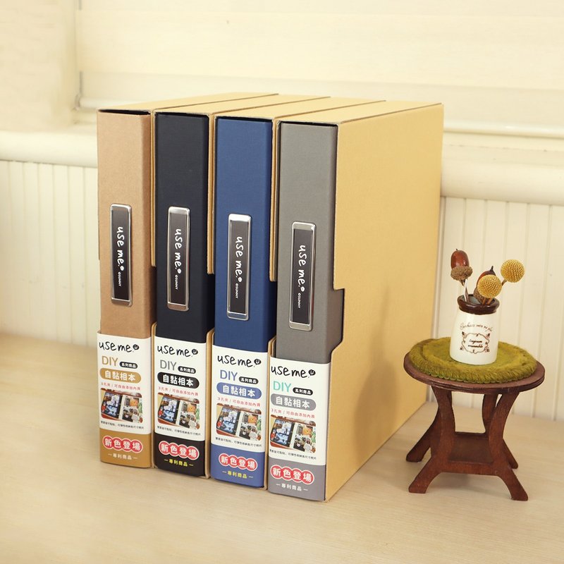 USE ME / DIY loose-leaf self-adhesive photo album (4 colors) - อัลบั้มรูป - กระดาษ 