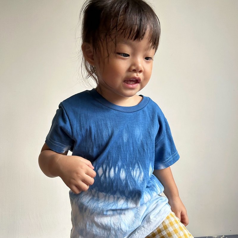 Ichikawa wood indigo woven cotton indigo top-Yulinyun | Summer customized short-sleeved T-shirt children's clothing - Tops & T-Shirts - Cotton & Hemp Blue